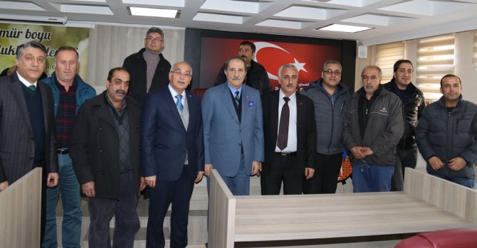 Divriği'nde esnaf sandık başına gitti