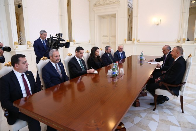 Çalışma ve Sosyal Güvenlik Bakanı Sarıeroğlu Azerbaycan’da
