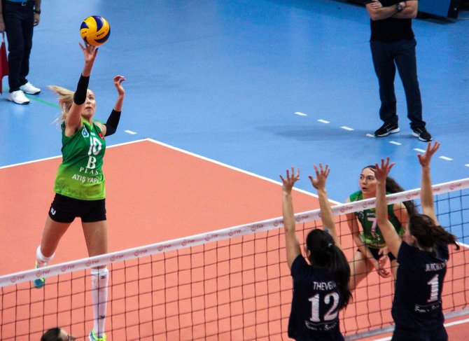 Voleybol: Kadınlar CEV Challenge Kupası