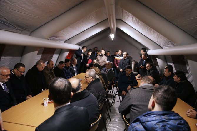 Cumhurbaşkanı Erdoğan'dan şehit evine ziyaret