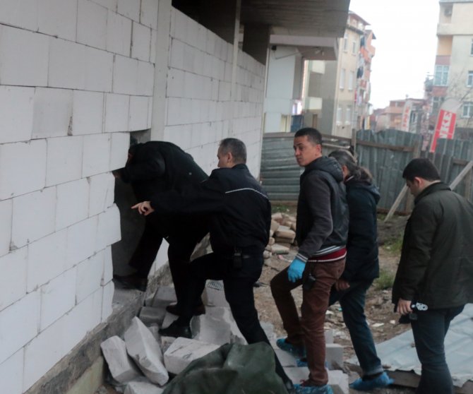 GÜNCELLEME - Pendik'te inşaatta iki ceset bulundu