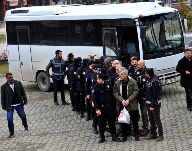 Bursa merkezli "kaçak silah" operasyonu