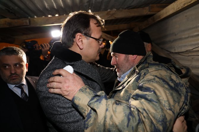 Başbakan Yardımcısı Çavuşoğlu'ndan şehit ailesine taziye ziyareti
