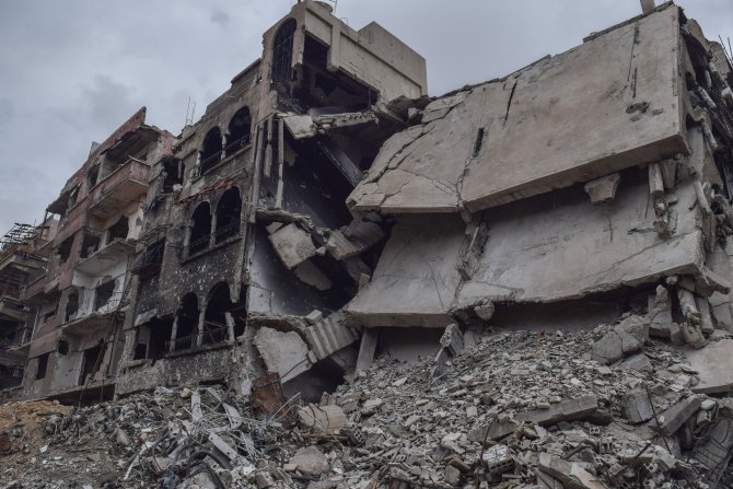 Esed rejimi Doğu Guta'yı harabeye çevirdi