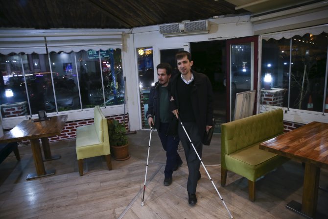 Görme engelliler "okey"de yancı değil oyuncu