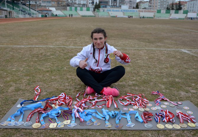 Her şampiyonluğunda hedef büyütüyor