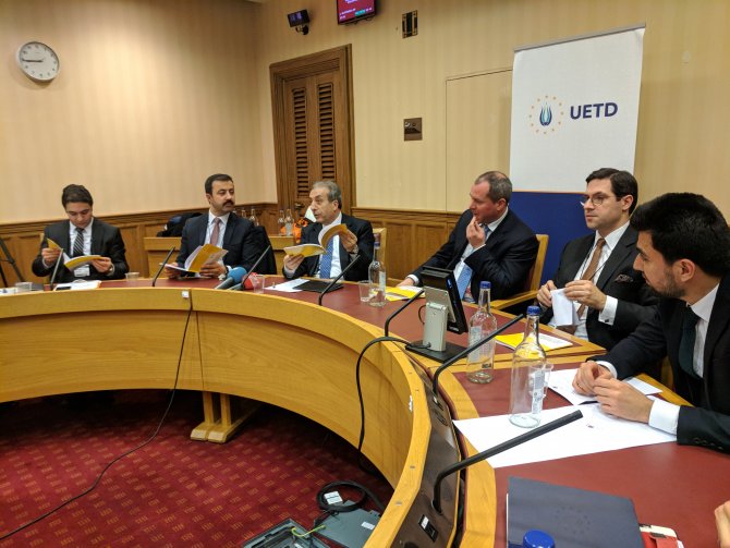 AK Parti Genel Başkan Yardımcısı Eker Londra'da