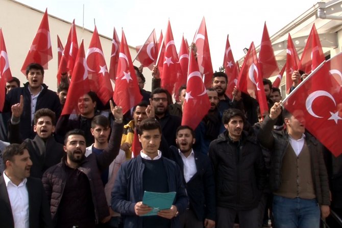 Üniversite öğrencilerinden Zeytin Dalı Harekatı'na destek