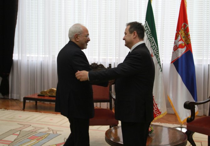 "Kosova meselesinin çözümünde tek yol diyalog"