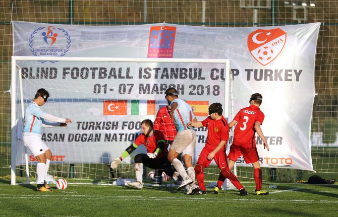 Futbol: Sesi Görenler İstanbul Kupası