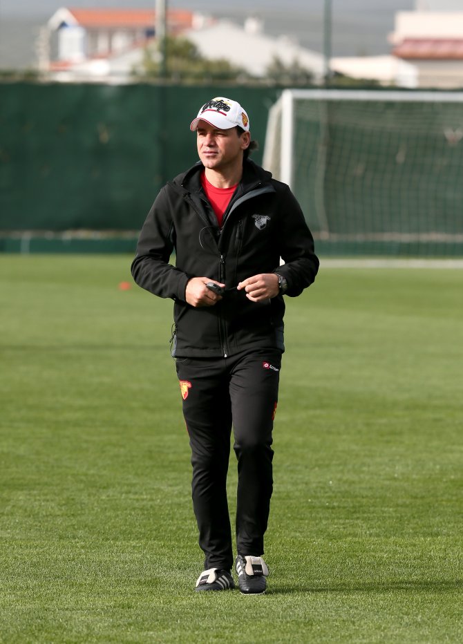 "Ligde artık sağlam bir Göztepe var"