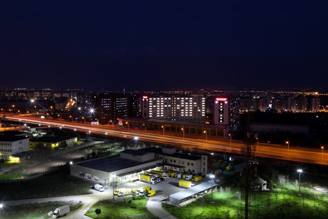 Yurtta kalan öğrencilerden Mehmetçiğe destek