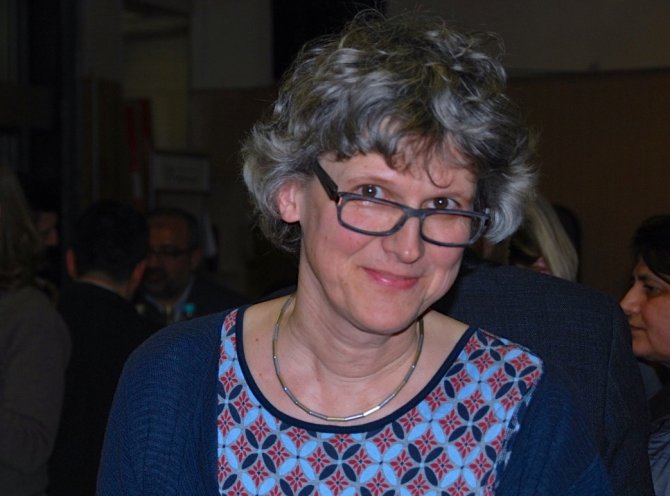 Almanlar camilere yönelik saldırıları kınadı