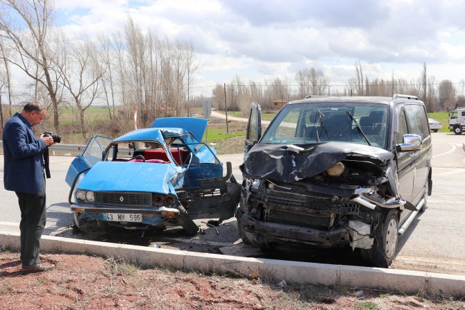 Kütahya'daki trafik kazası