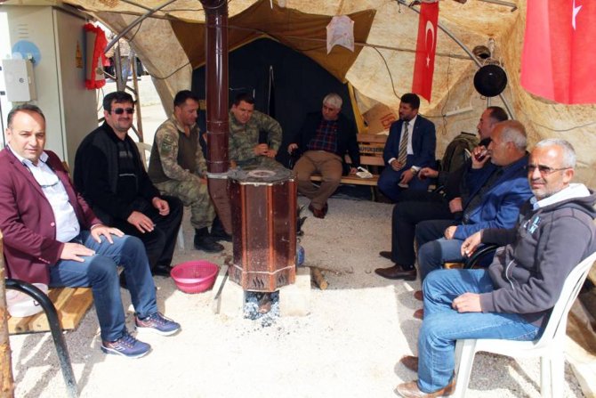 Başkan Şimşek'ten Mehmetçik'e moral ziyareti