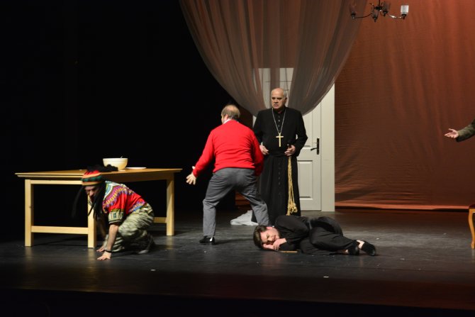 Bursa Uluslararası Balkan Ülkeleri Tiyatro Festivali