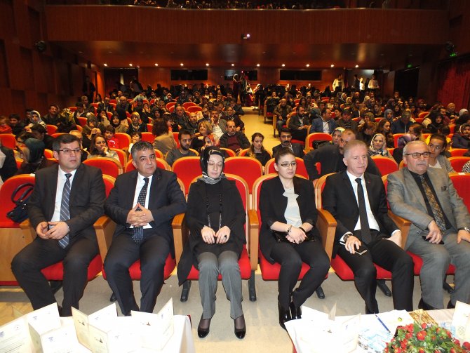 Meslek lisesinden türkülü ve şiirli etkinlik