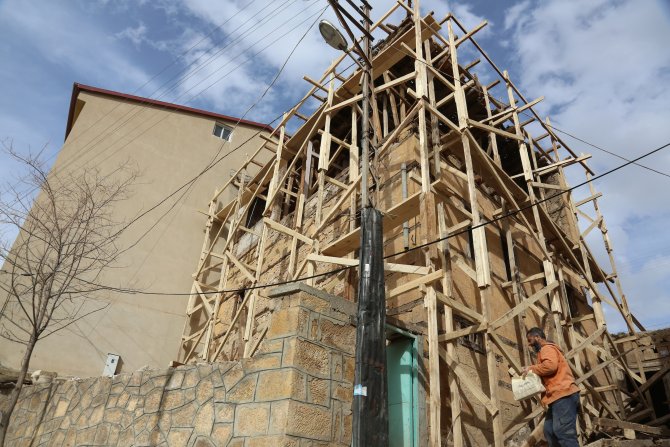Bayburt'un tescilli evleri restore ediliyor