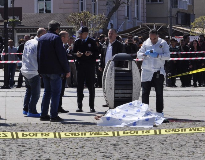 Çanakkale'de 17 yaşındaki genç öldürüldü