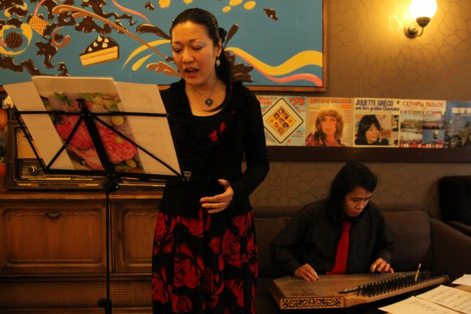 Japon müzisyenlerden Berlin'de Türk sanat müziği