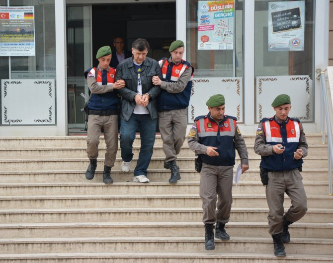 GÜNCELLEME 2 - Eski savcı Yunanistan'a kaçarken yakalandı