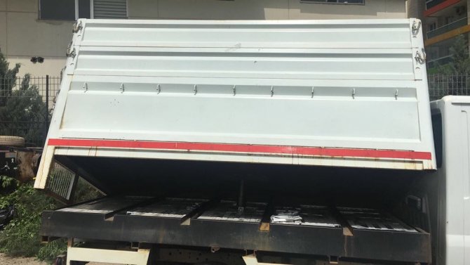 Kaçak sigaralar için elektrikli hidrolik sistem