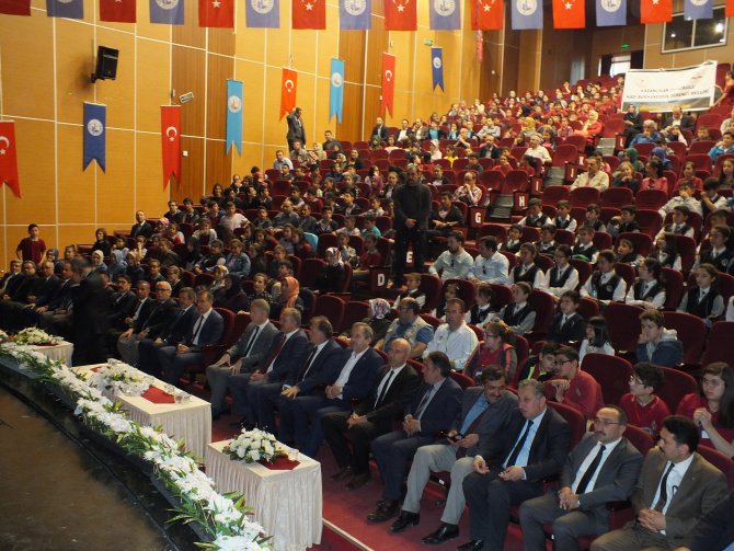 Sivas'ta ortaokullar arası bilgi yarışması finali