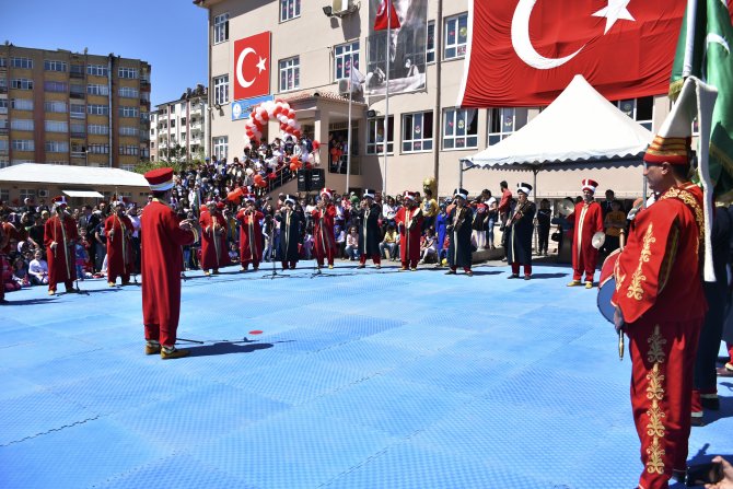 Doğu ve Güneydoğu'da 23 Nisan coşkusu