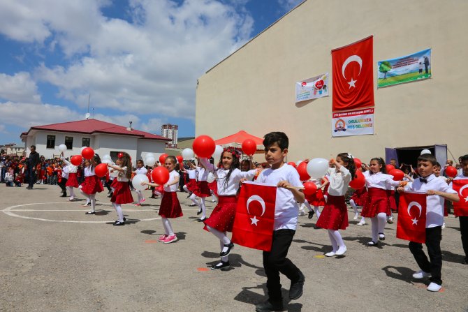 23 Nisan Ulusal Egemenlik ve Çocuk Bayramı kutlanıyor
