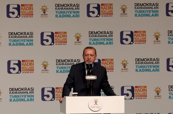 AK Parti İstanbul İl Kadın Kolları Kongresi