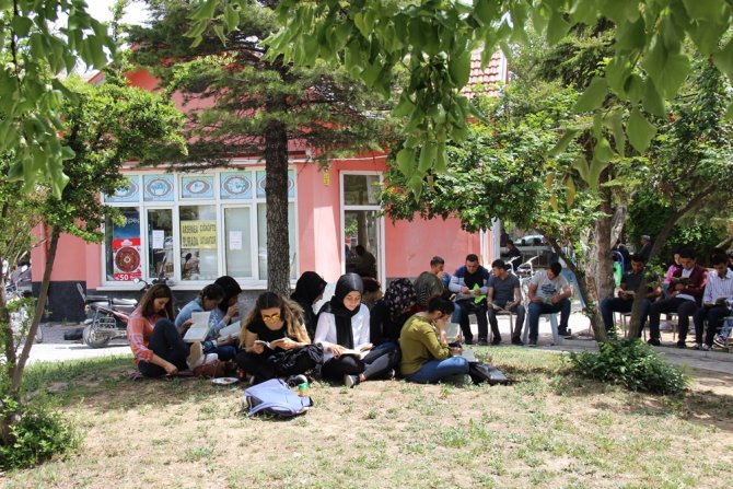 Eskil'de kitap okuma etkinliği yapıldı