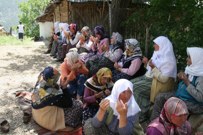 Beypazarı'nda vatandaşlar yağmur duasına çıktı