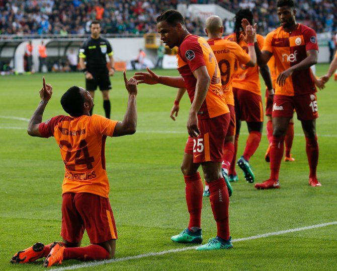 Futbol: Spor Toto Süper Lig