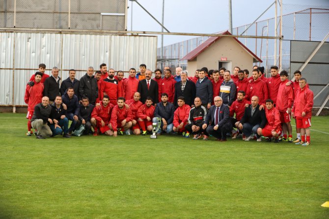 İşitme engelli sporculardan Sivasspor'a ziyaret