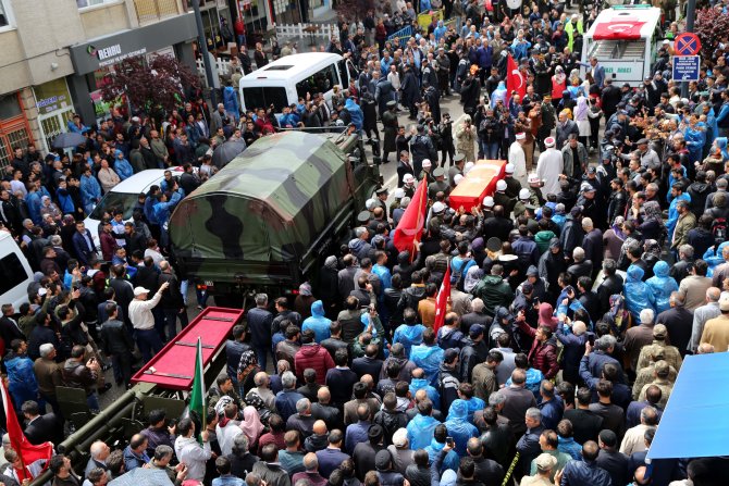 Şehit Peker son yolculuğuna uğurlandı