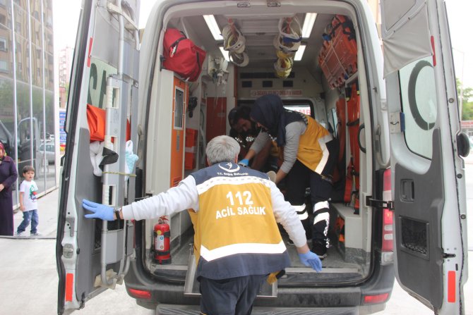 Konya'da mezarlıkta bıçaklı kavga: 1 ölü