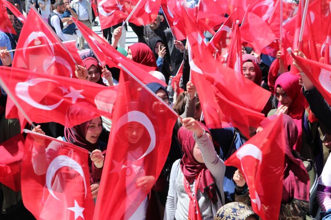 ABD'nin Tel Aviv Büyükelçiliğini Kudüs'e taşımasına tepki