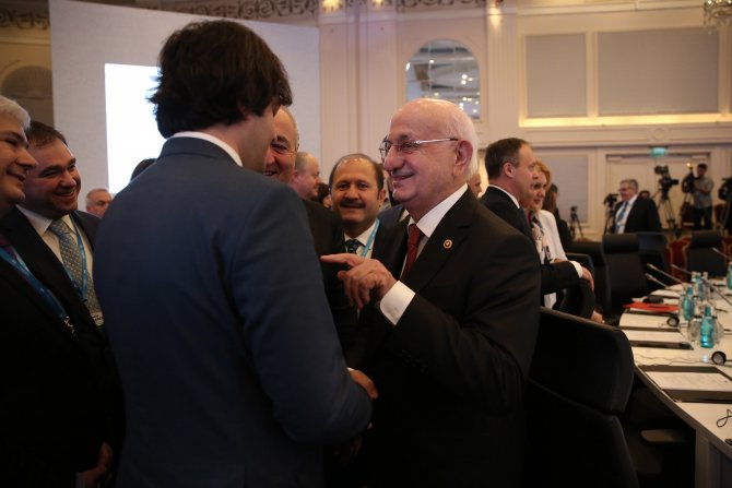 Kahraman'dan İsrail'in yaptığı katliama tepki