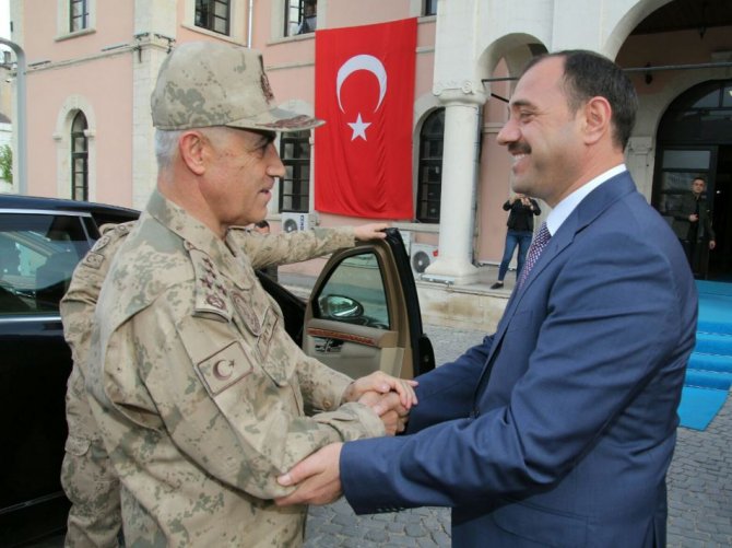 Orgeneral Arif Çetin'den Elazığ Valisi Çetin Kaldırım'a ziyaret