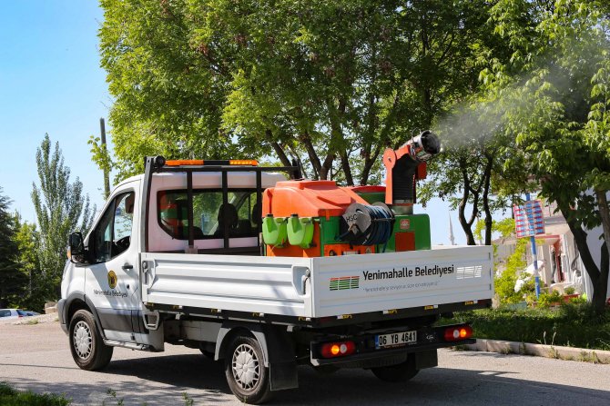 Yenimahalle'de ilaçlama çalışmaları