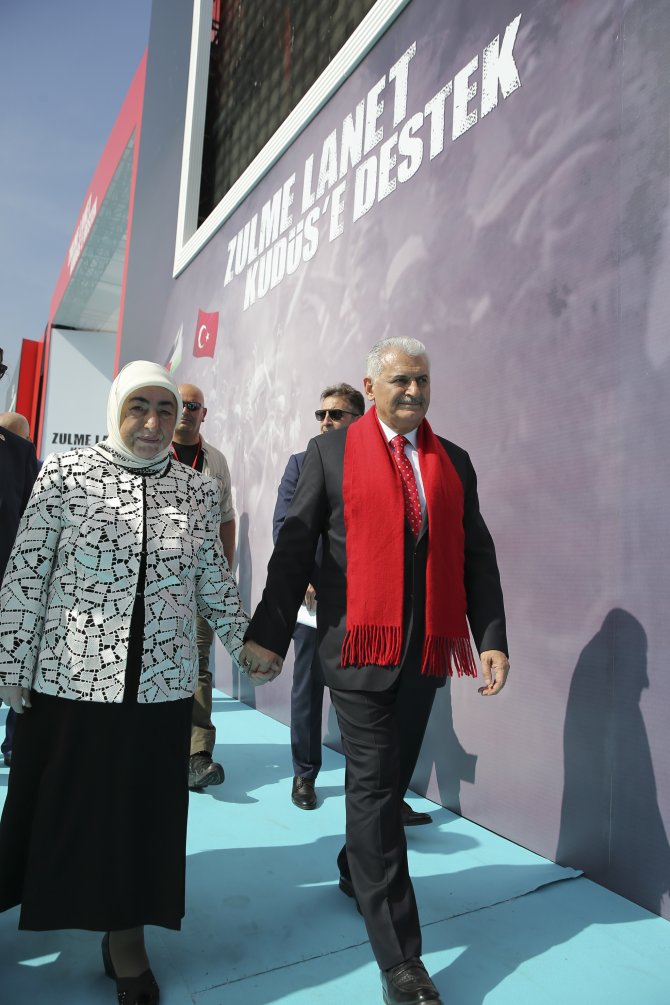Katar Emiri Şeyh Temim İstanbul'a geldi