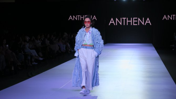 Kazakistan'da "Moda Haftası" etkinliği