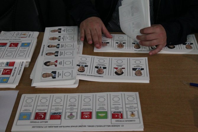 "Siyaset sadece güzel laf söylemek değil, yolda nasıl yürüdüğündür"