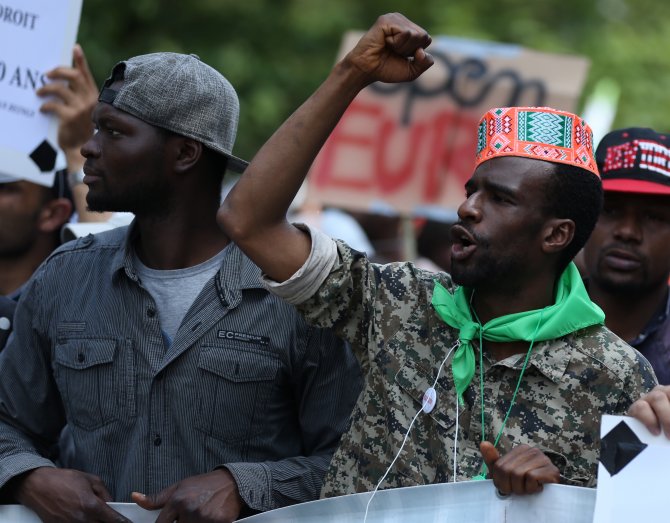 Brüksel'de sığınmacılara destek gösterisi