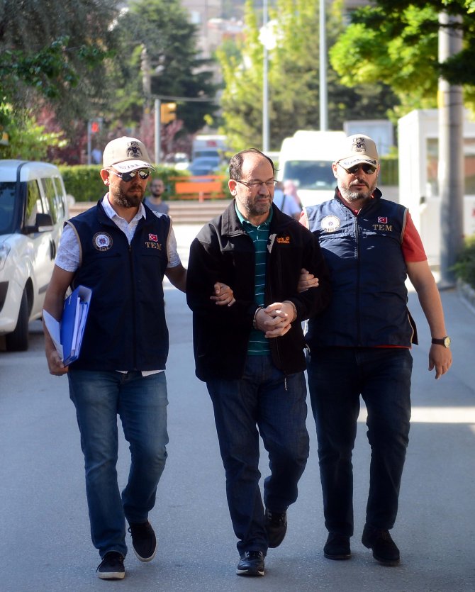 GÜNCELLEME - FETÖ'nün "altın çocuğu"na polis operasyonu