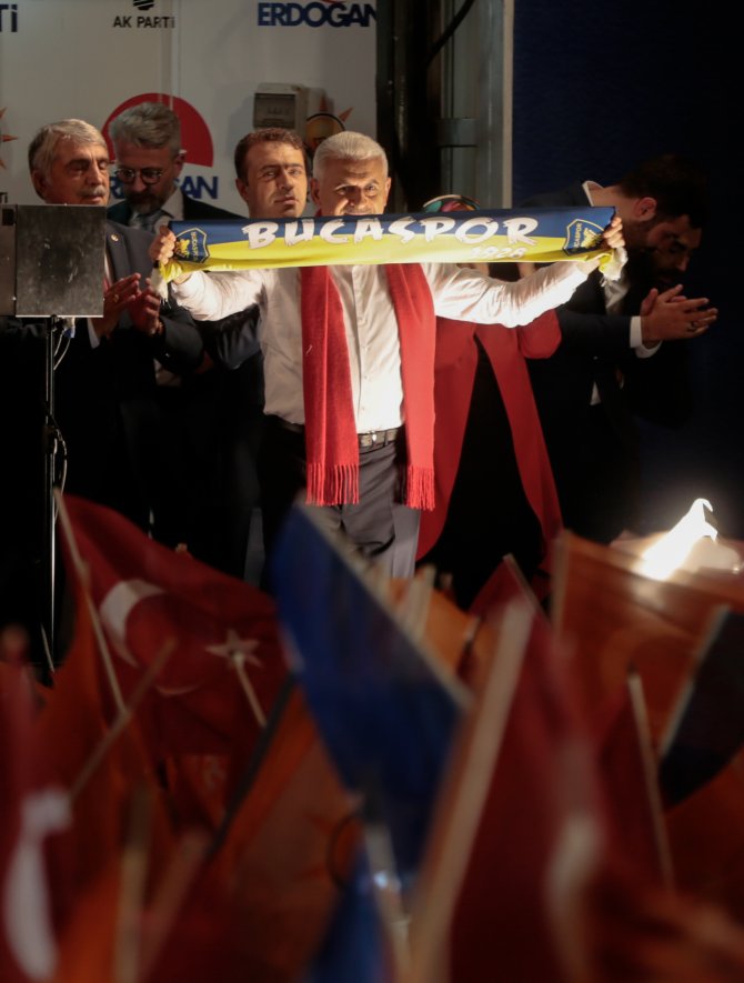 AK Parti'nin Buca mitingi