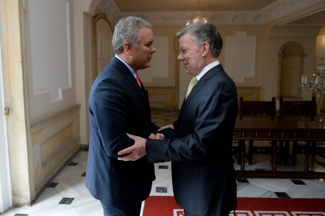 Kolombiya'nın halef-selef devlet başkanları buluştu