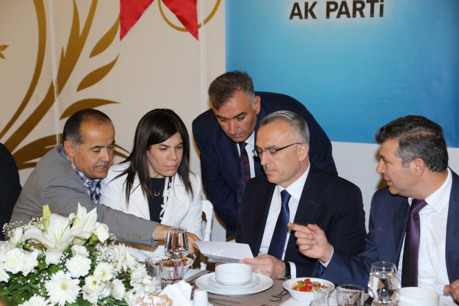"Geçmişin hatalarını, faturalarını biz ödedik"