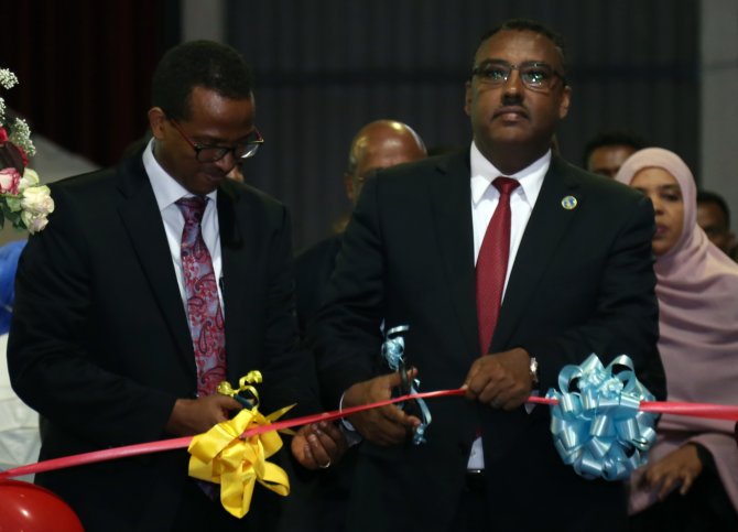 Etiyopya'da robot Sophia'ya yoğun ilgi