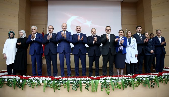AK Parti İstanbul milletvekilleri mazbatalarını aldı